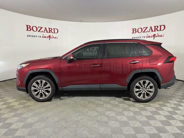 Used 2022 Toyota RAV4 Limited image 2