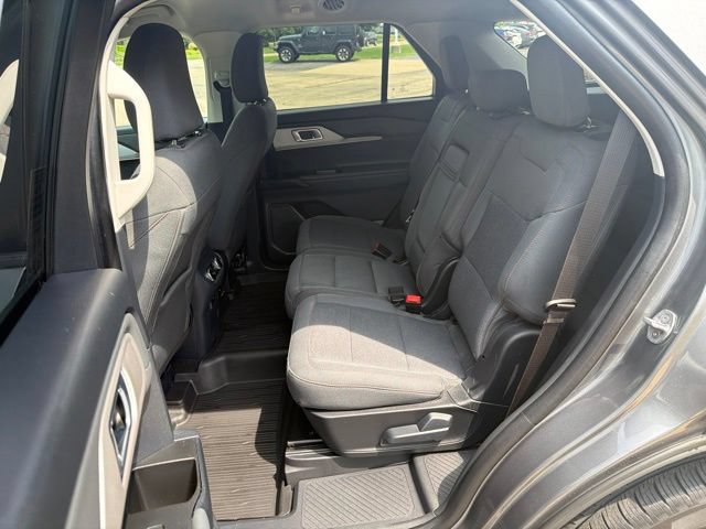 Certified 2025 Ford Explorer Active AWD/4WD image 24