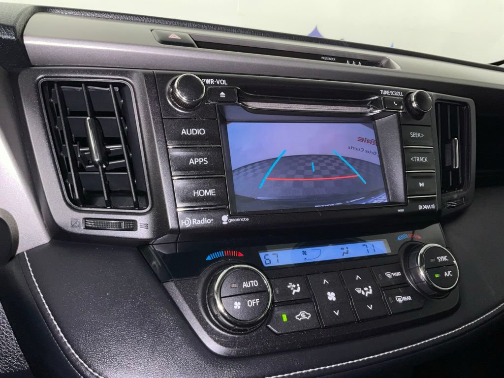 Used 2017 Toyota RAV4 XLE FWD image 23