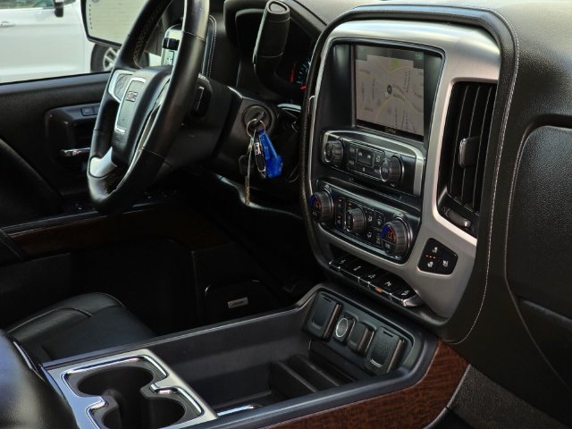 Used 2018 GMC Sierra 1500 SLT w/ Texas SLT Premium Package AWD/4WD image 35