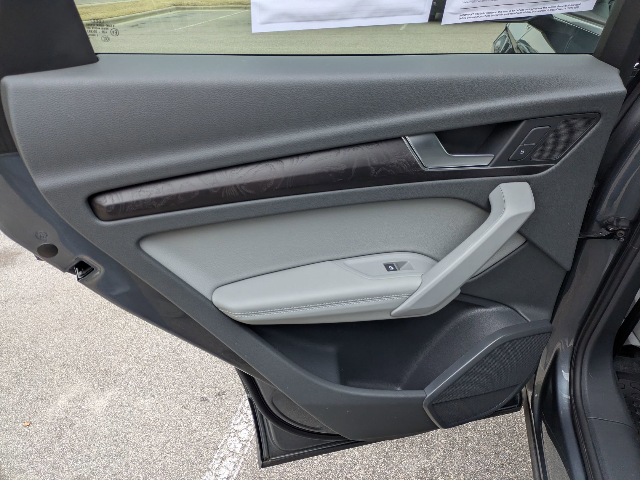 Used 2020 Audi Q5 2.0T Premium Plus w/ Premium Plus Package image 31