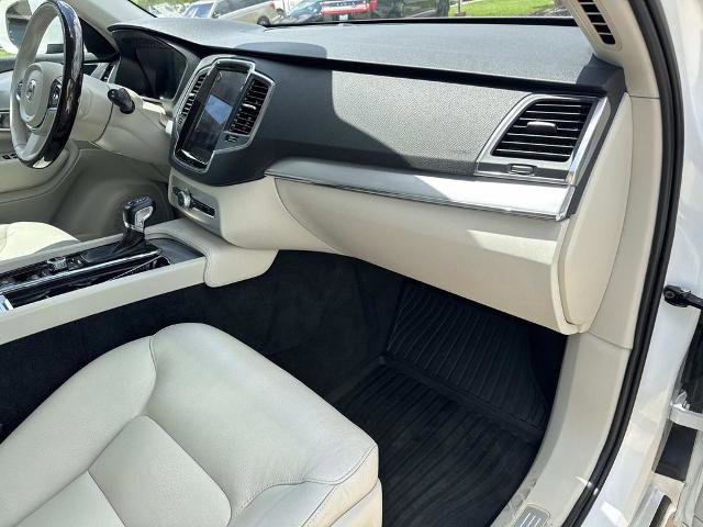 Used 2017 Volvo XC90 T6 Momentum w/ Vision Package AWD/4WD image 15
