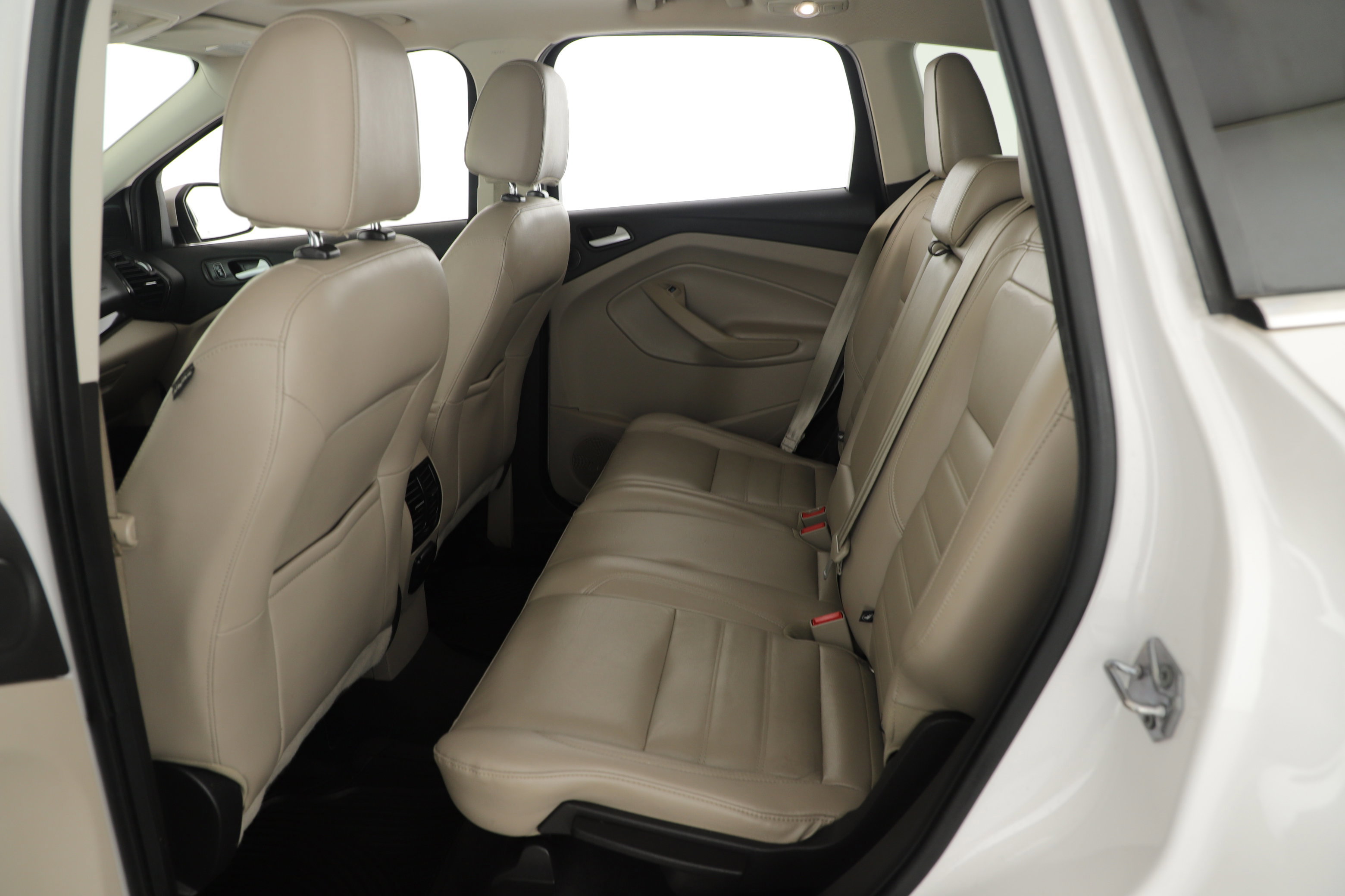 Certified 2017 Ford Escape Titanium w/ Equipment Group 301A image 23