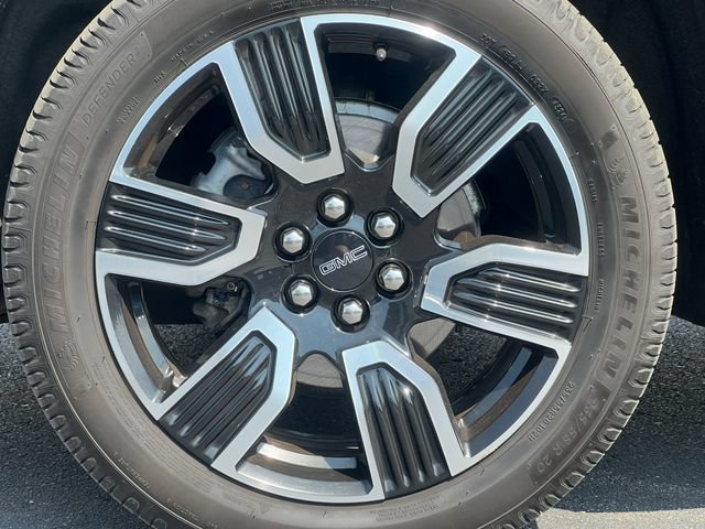 Used 2021 GMC Acadia SLE w/ Driver Convenience Package AWD/4WD image 10