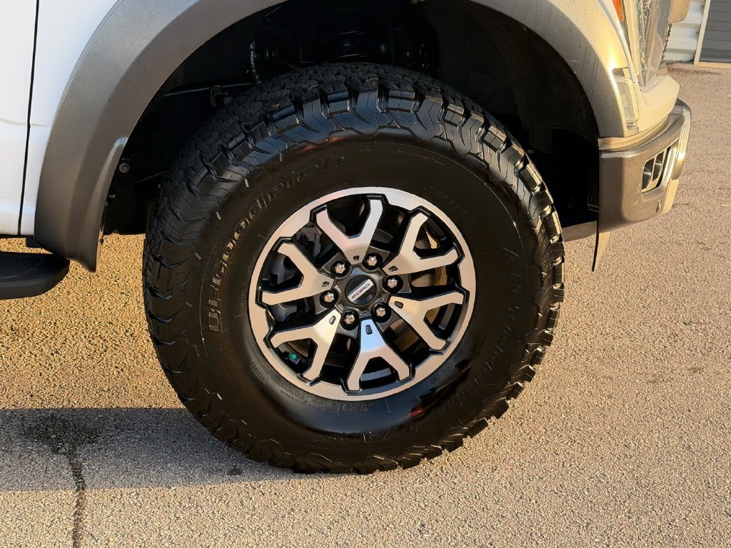 Certified 2022 Ford F150 Raptor w/ Equipment Group 801A High AWD/4WD image 9