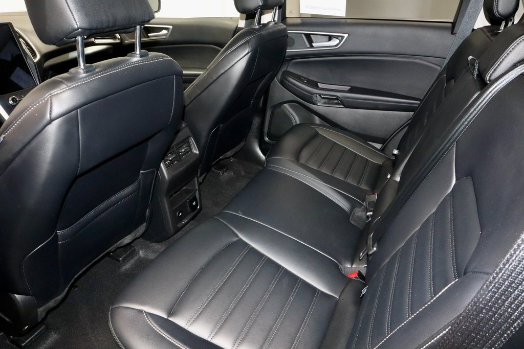 Certified 2024 Ford Edge SEL w/ Convenience Package image 23