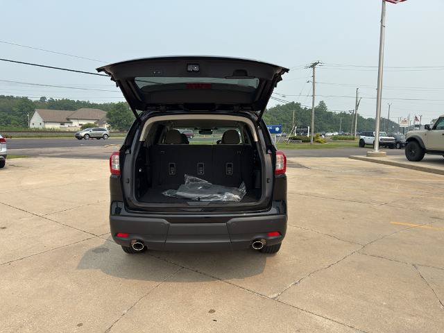 Used 2025 Subaru Ascent Premium AWD/4WD image 16