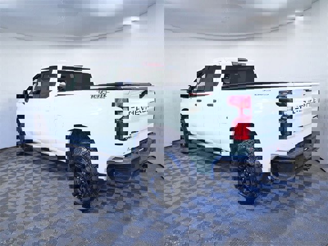 Used 2022 Chevrolet Silverado 1500 Custom Trail Boss w/ LPO, Dark Essentials Package image 2