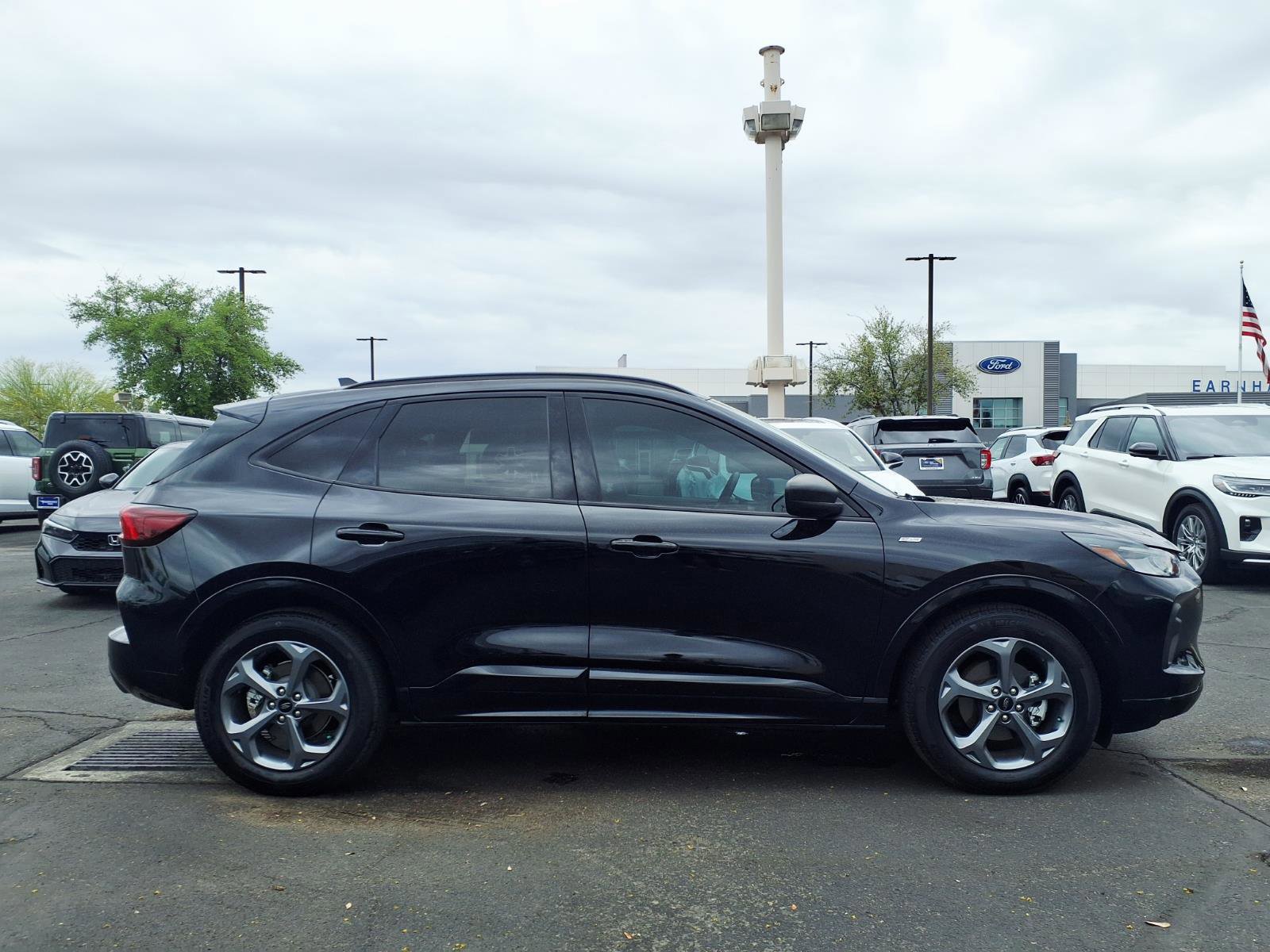 Certified 2024 Ford Escape ST-Line w/ Tech Pack #1 image 2