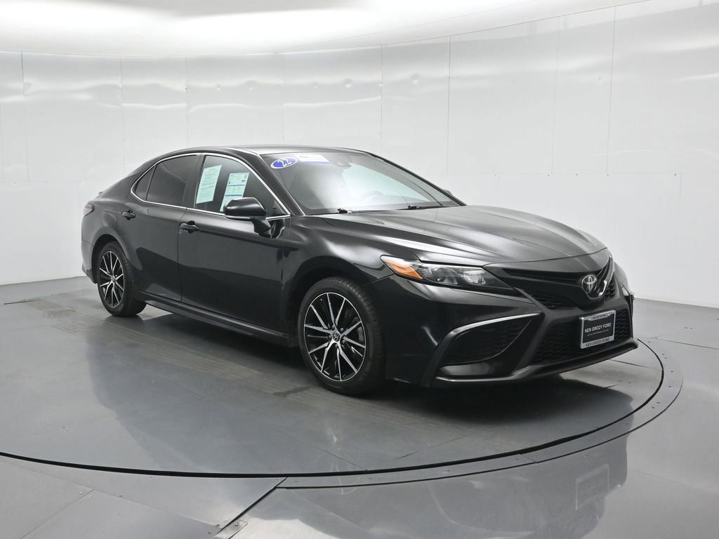 Used 2022 Toyota Camry SE image 54