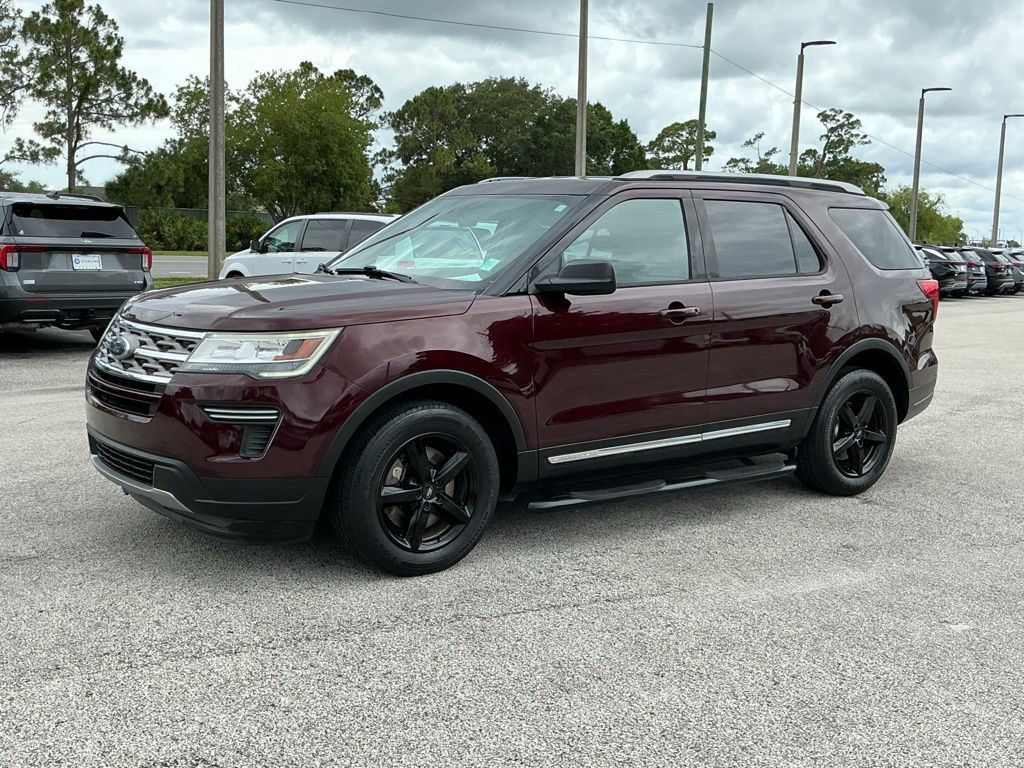 Certified 2018 Ford Explorer XLT FWD image 2