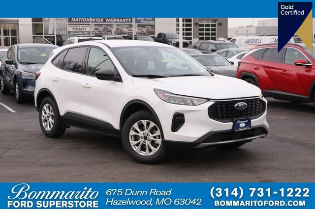 Certified 2025 Ford Escape Active image 1
