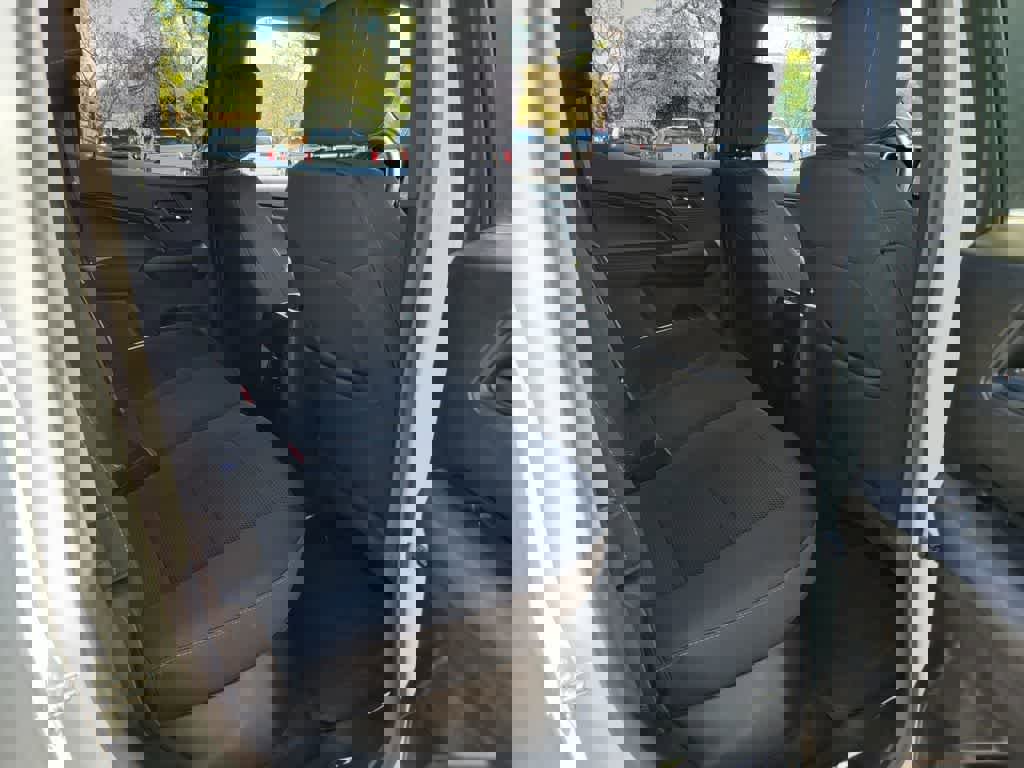 Used 2023 GMC Canyon Elevation w/ Trailering Package image 14