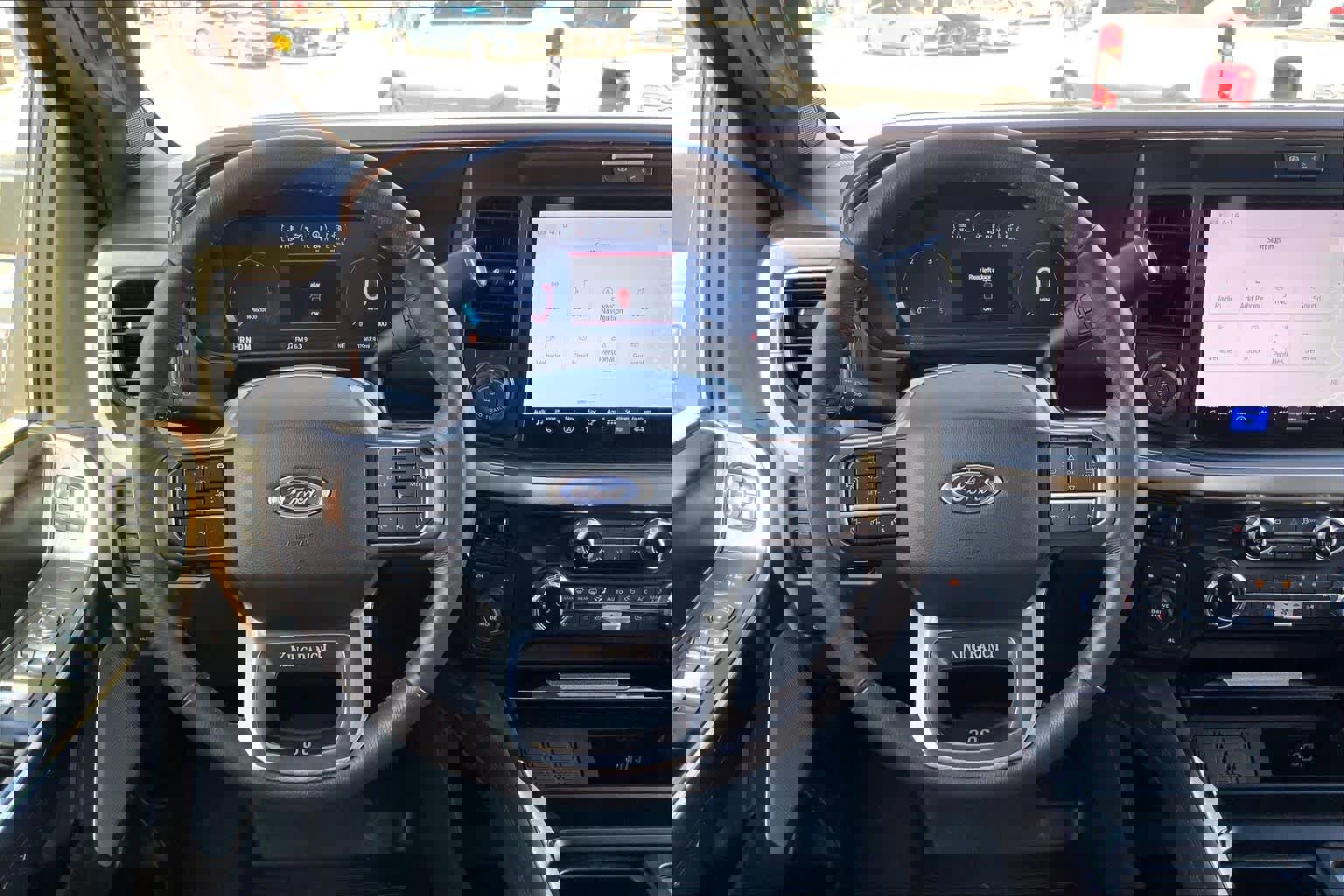 Certified 2025 Ford F450 King Ranch w/ FX4 Off-Road Package image 8