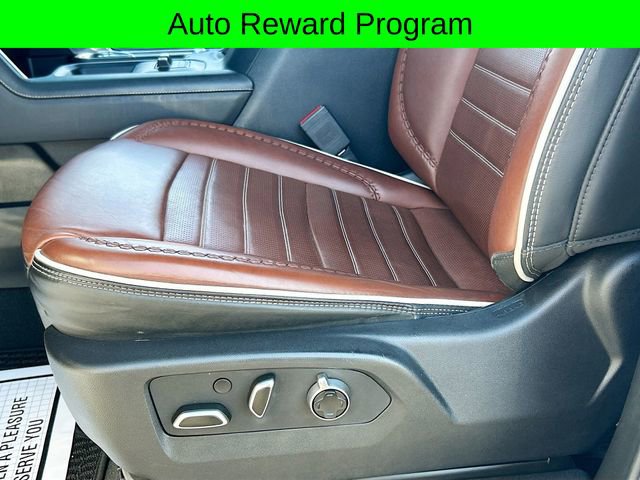 Used 2024 GMC Sierra 2500 Denali Ultimate image 13