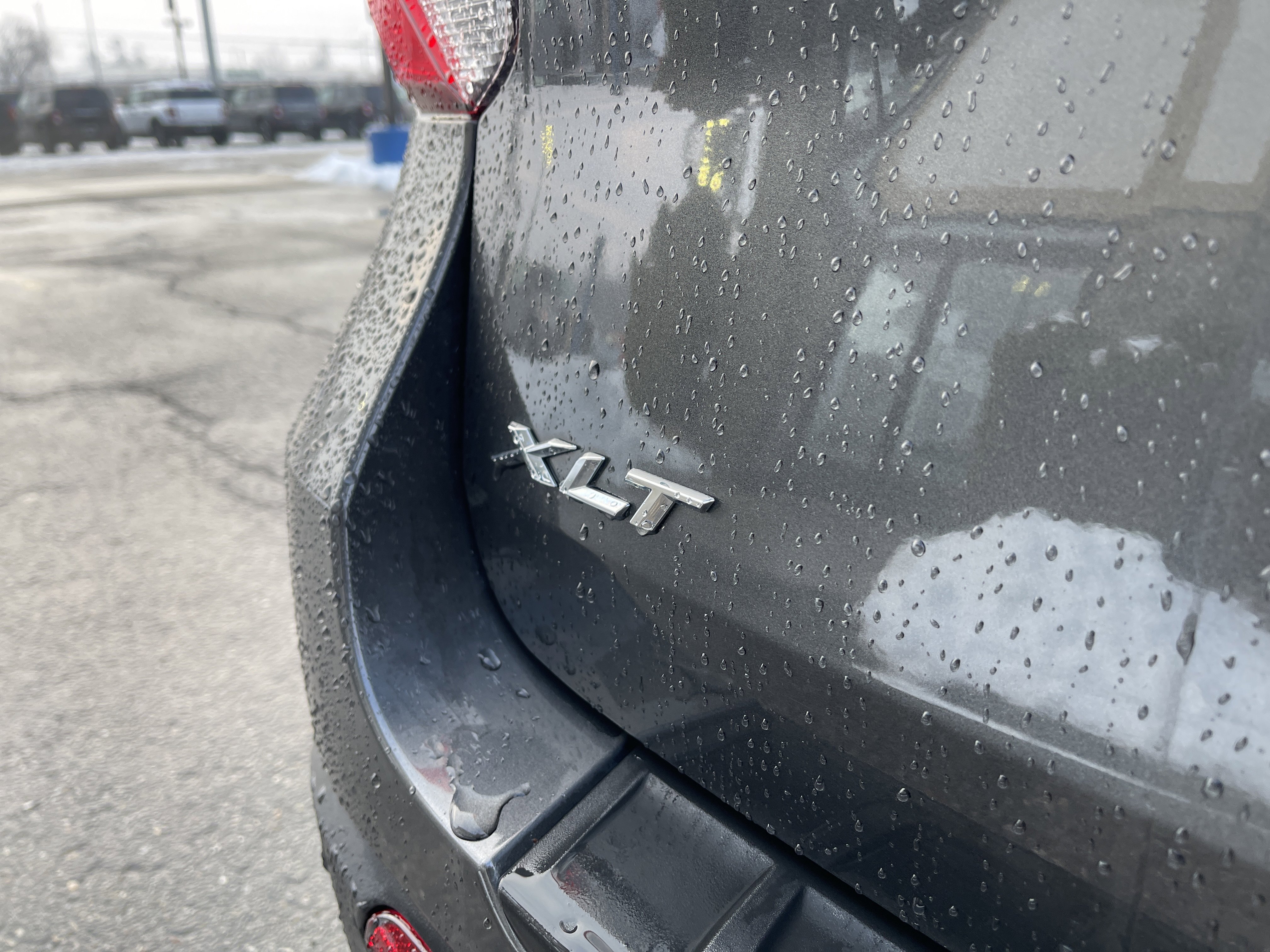 Certified 2020 Ford Explorer XLT w/ Equipment Group 202A image 26