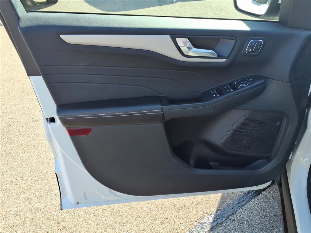 Certified 2022 Ford Escape SEL w/ Technology Package image 13