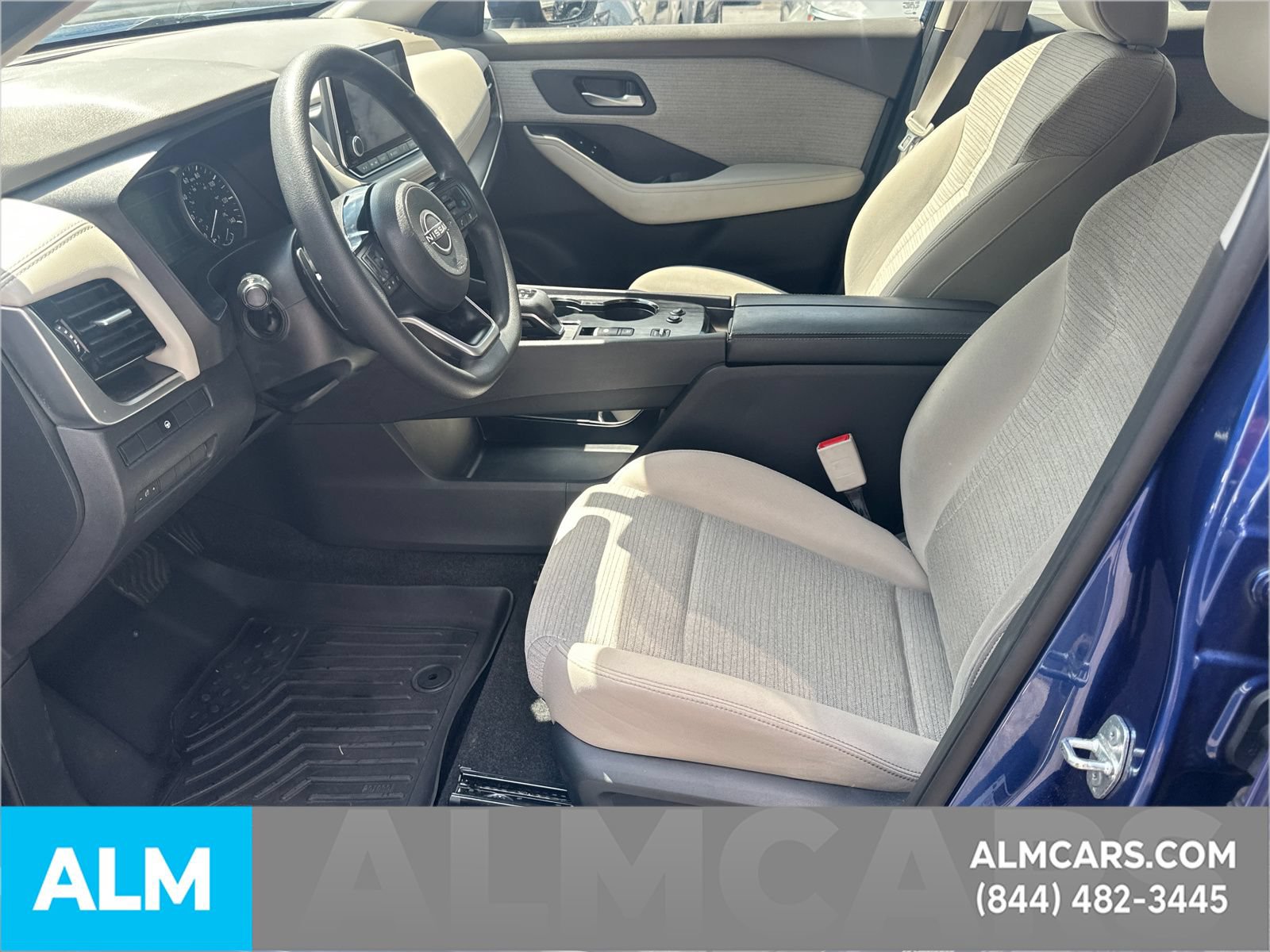 Used 2023 Nissan Rogue SV FWD image 10