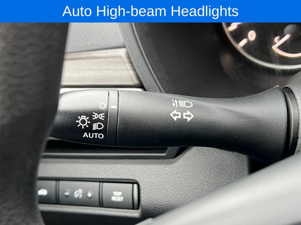 Used 2024 Nissan Altima 2.5 SV image 16