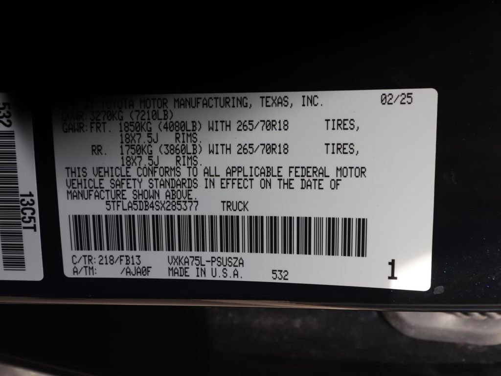 Used 2025 Toyota Tundra SR5 AWD/4WD image 25