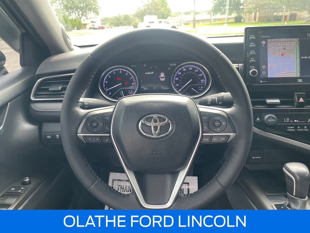 Used 2021 Toyota Camry XLE w/ Navigation Package AWD/4WD image 17