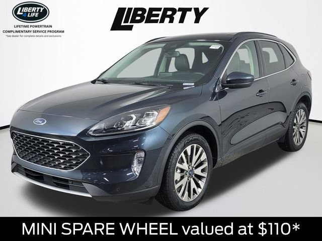 Certified 2022 Ford Escape Titanium w/ Class II Trailer Tow Package image 7