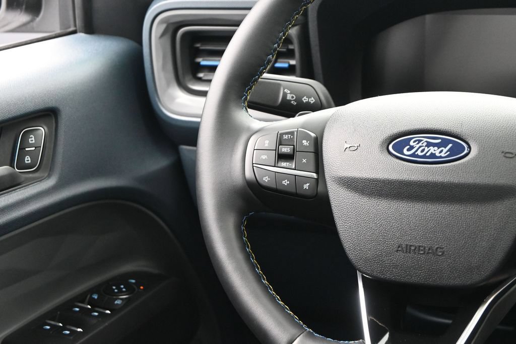 Certified 2025 Ford Maverick Lobo AWD/4WD image 27