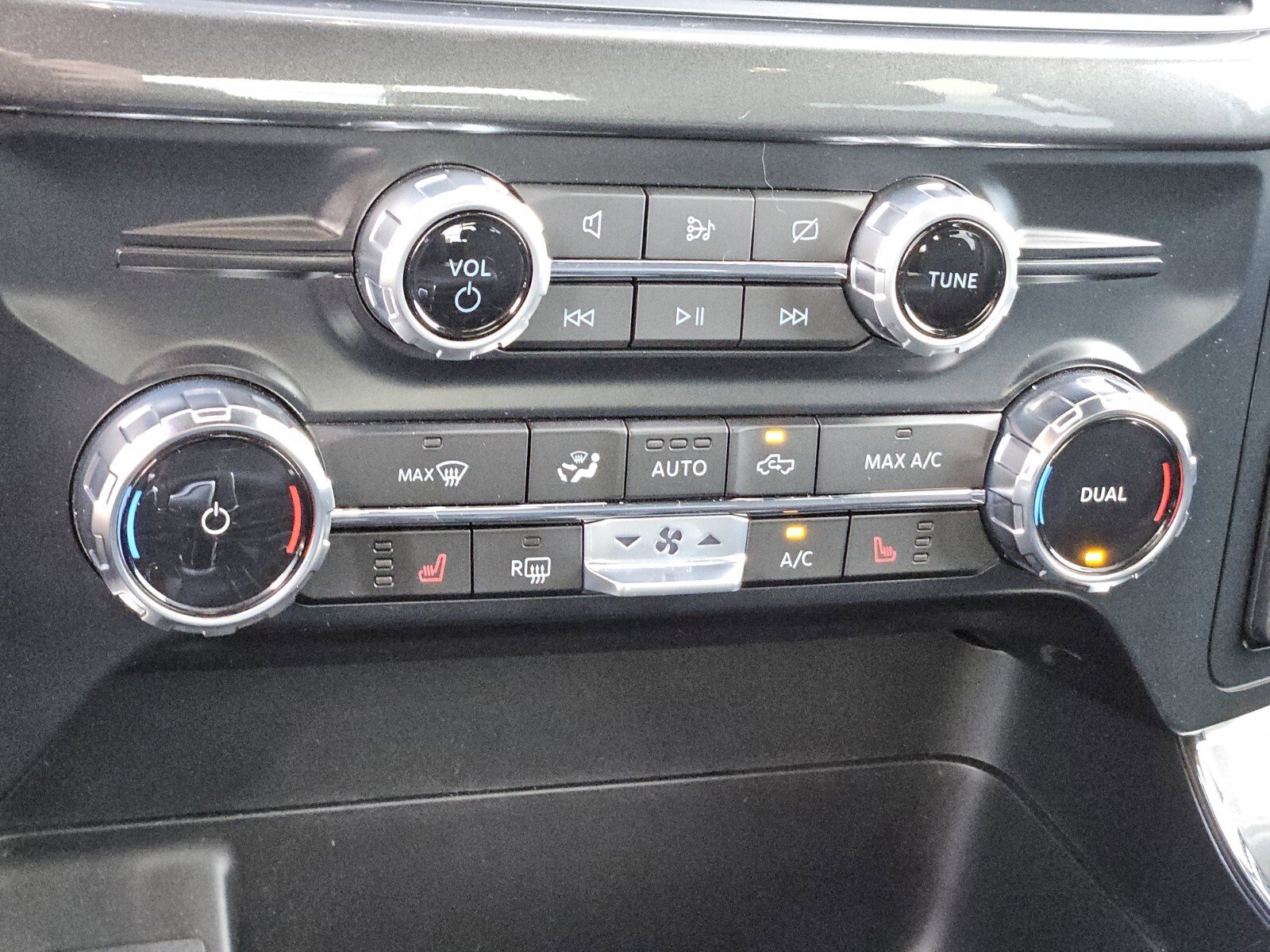 Certified 2023 Ford F150 XLT w/ Equipment Group 302A High image 24