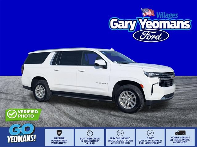 Used 2024 Chevrolet Suburban LT RWD image 1