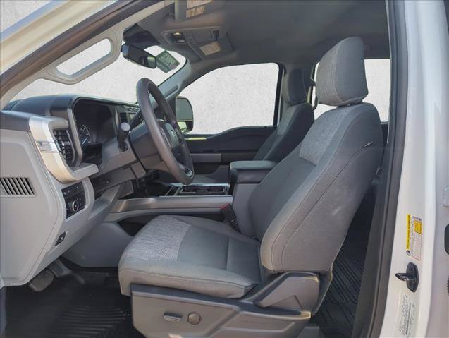 Certified 2023 Ford F450 XLT w/ 360-Degree Camera Package AWD/4WD image 15
