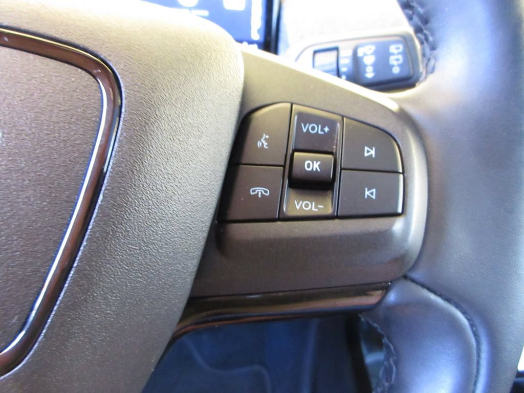 Certified 2022 Ford Mustang Mach-E Premium RWD image 16