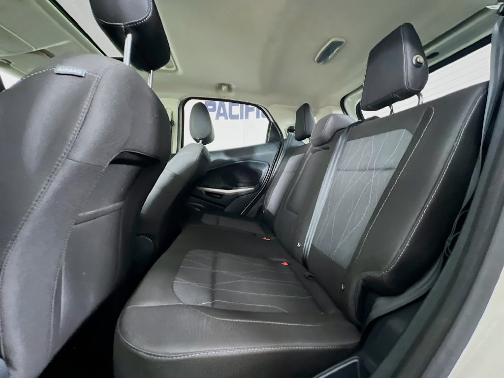 Certified 2019 Ford EcoSport SE FWD image 28