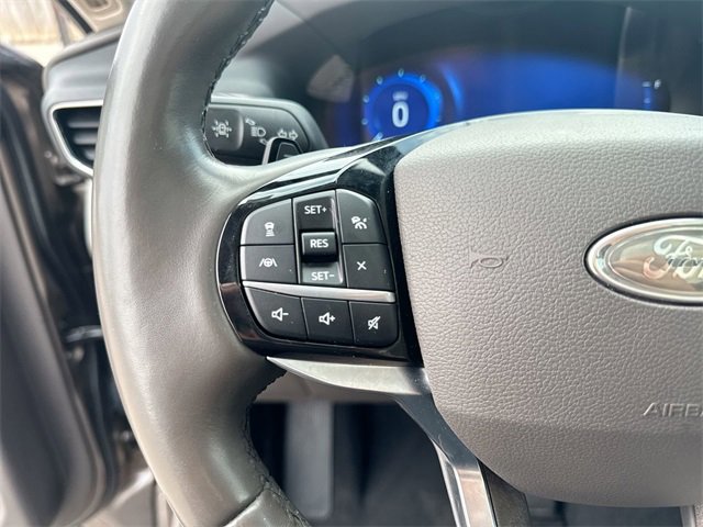 Certified 2021 Ford Explorer Platinum w/ Equipment Group 601A image 33