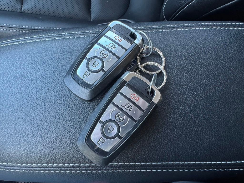 Certified 2022 Ford Escape SEL image 12