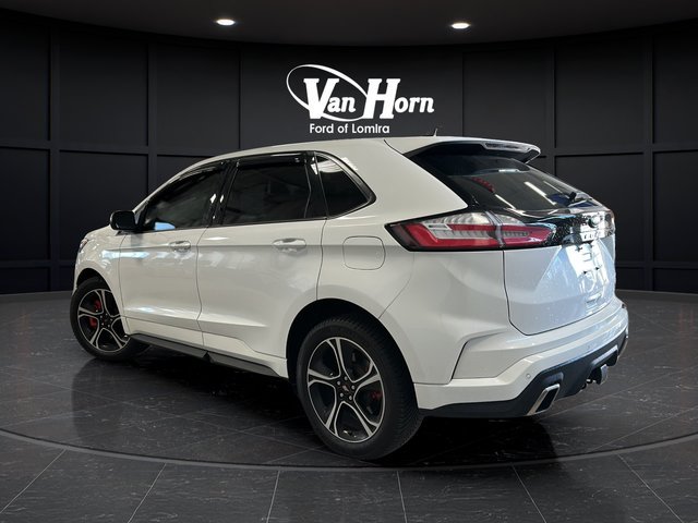 Certified 2022 Ford Edge ST w/ Cargo Accessory Package AWD/4WD image 5