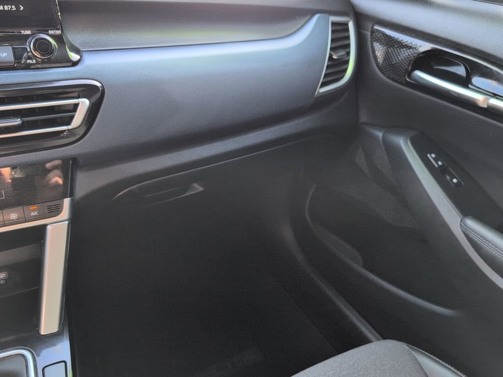 Used 2023 Kia Seltos S w/ Navigation Package image 20