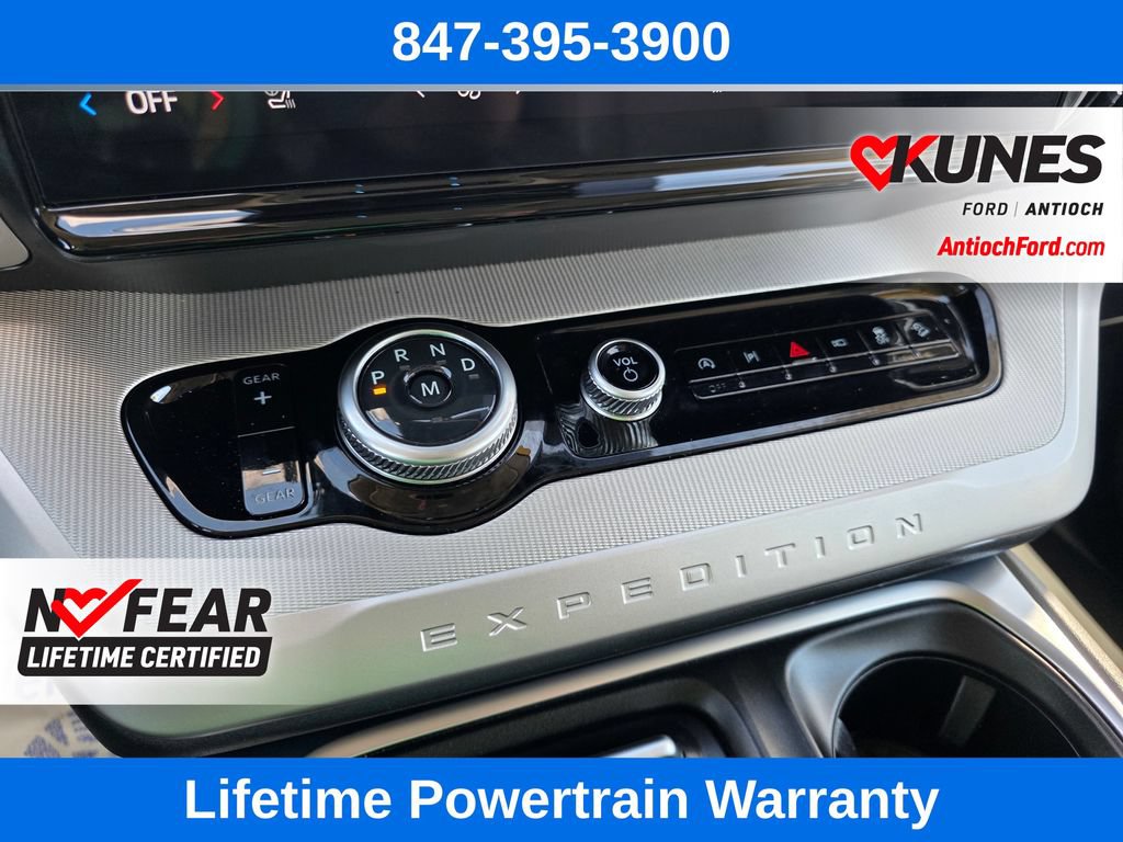 Certified 2025 Ford Expedition Active AWD/4WD image 54