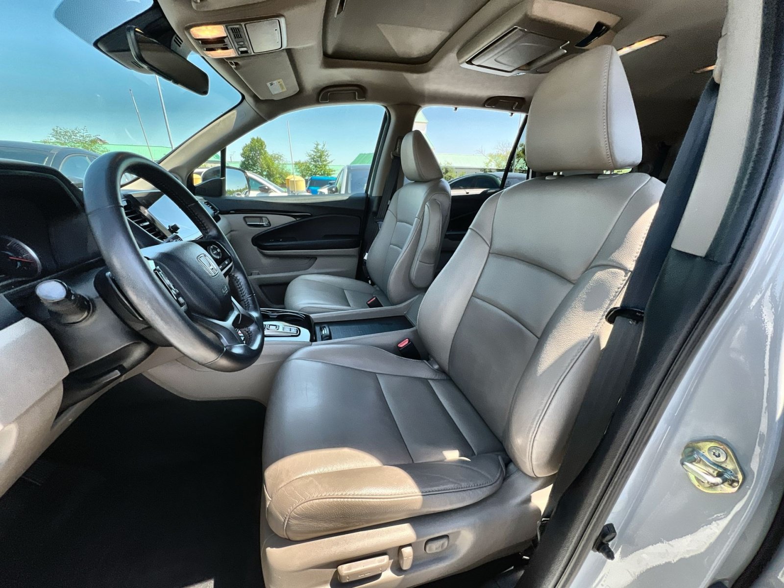 Used 2020 Honda Pilot Touring image 21