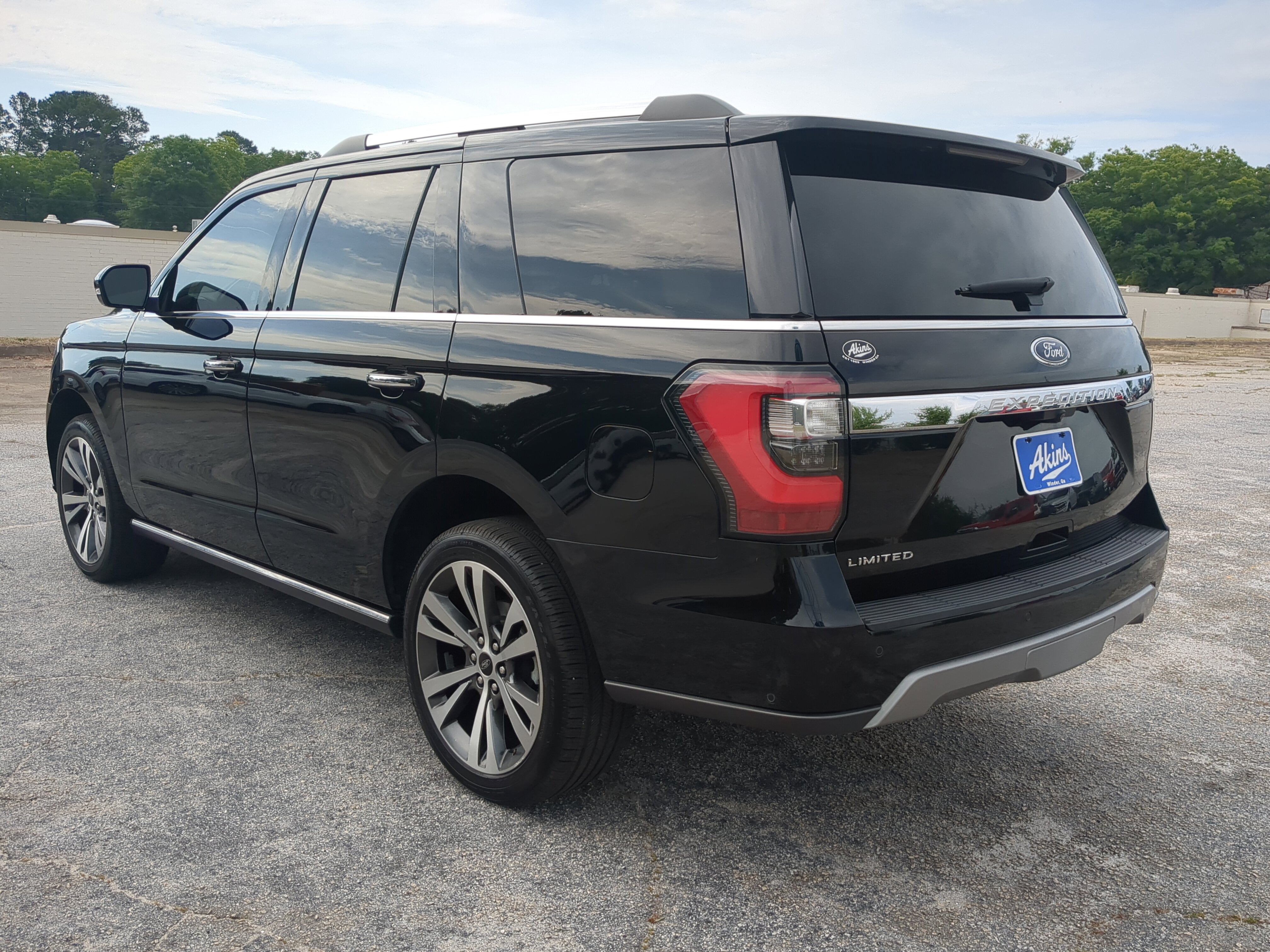 Certified 2021 Ford Expedition Limited RWD image 5
