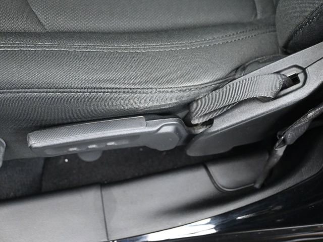 Used 2022 Jeep Wrangler Unlimited Sahara image 13