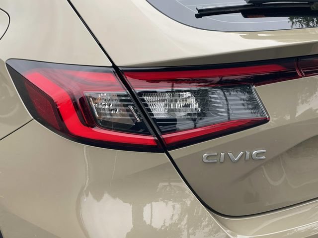 Used 2025 Honda Civic Sport image 37