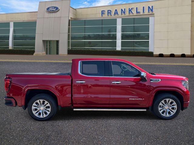 Used 2023 GMC Sierra 1500 Denali w/ Technology Package AWD/4WD image 8