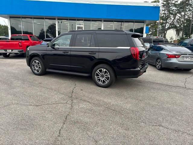 Certified 2025 Ford Expedition Active AWD/4WD image 21