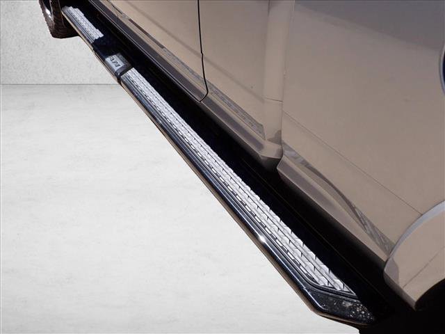 Used 2022 RAM 3500 Laramie AWD/4WD image 8