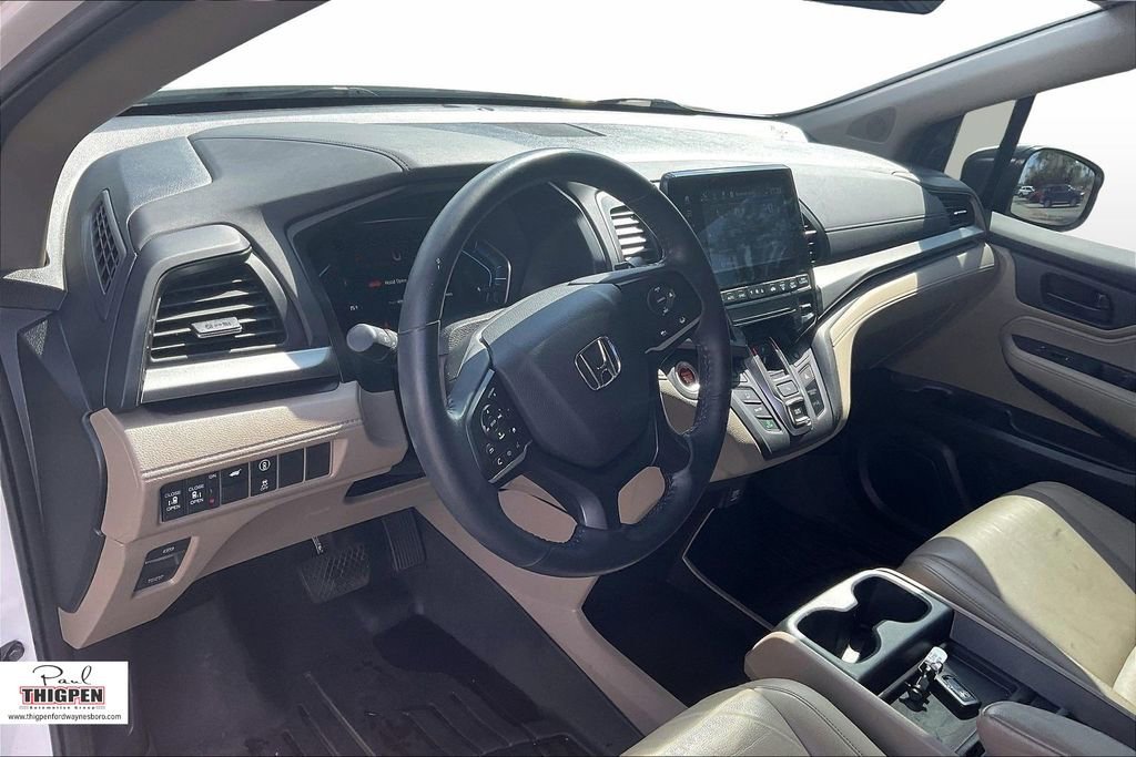 Used 2023 Honda Odyssey EX-L image 13