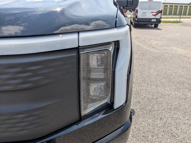 Certified 2025 Ford F150 Lightning XLT AWD/4WD image 9
