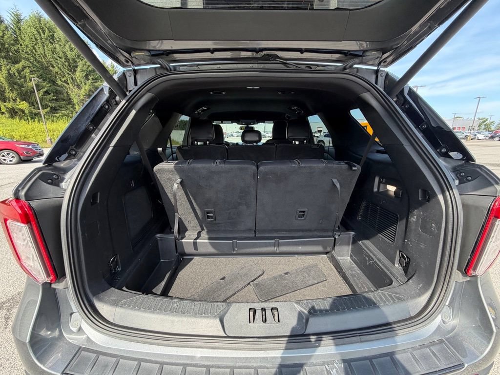 Certified 2023 Ford Explorer ST-Line AWD/4WD image 50