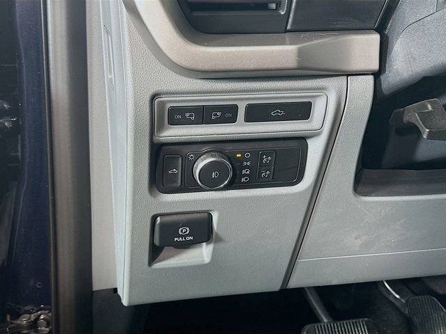 Certified 2022 Ford F150 XLT w/ Equipment Group 302A High image 19