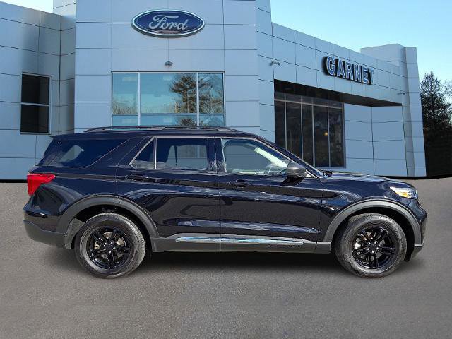Certified 2024 Ford Explorer XLT w/ Equipment Group 202A image 7