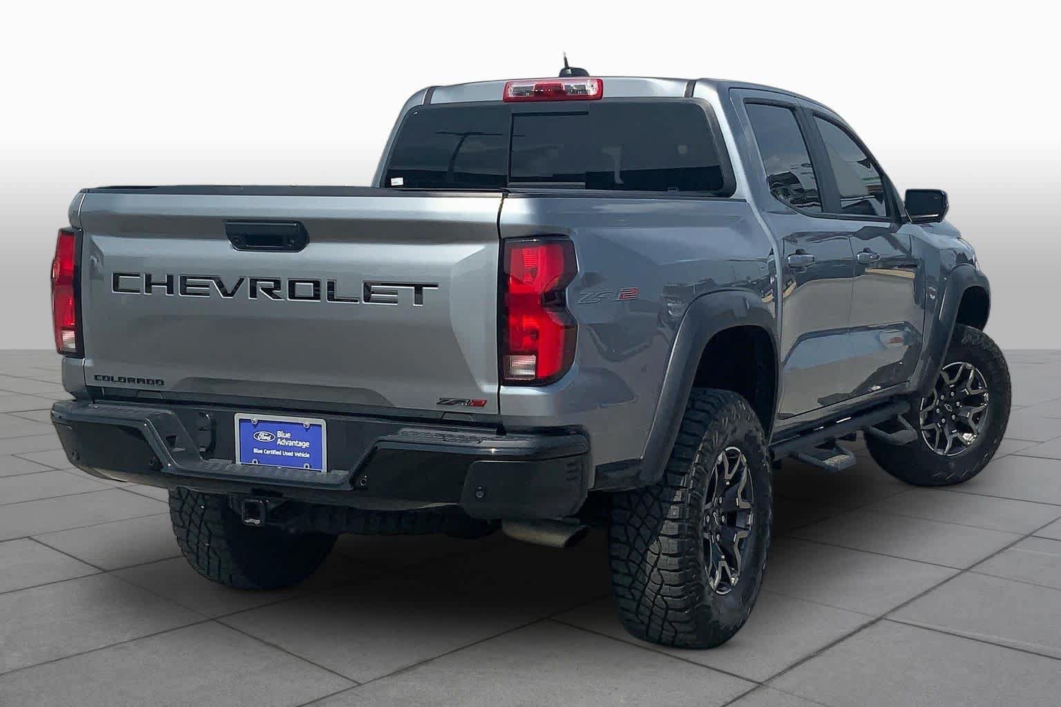 Used 2024 Chevrolet Colorado ZR2 w/ ZR2 Convenience Package III AWD/4WD image 13